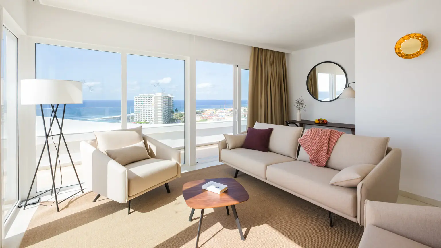 Luxury Ocean Suite
